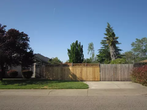 2224 Dartmouth Dr, Redding, CA 96001 photo 20