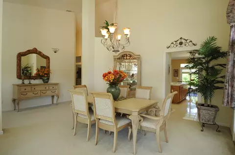 2224 Dartmouth Dr, Redding, CA 96001 photo 3