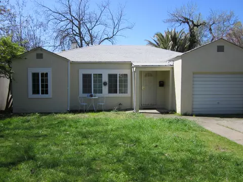2510 Waldon St, Redding, CA 96001 photo 1