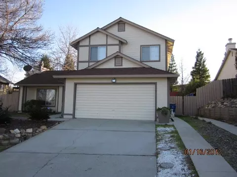 663 Alamine Dr, Redding, CA 96003 photo 1