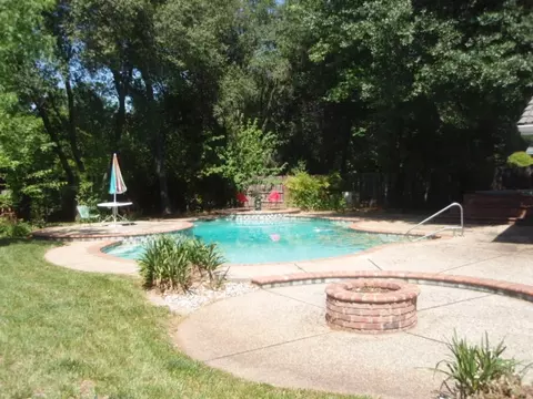 2420 Phil Ct, Redding, CA 96002 photo 5