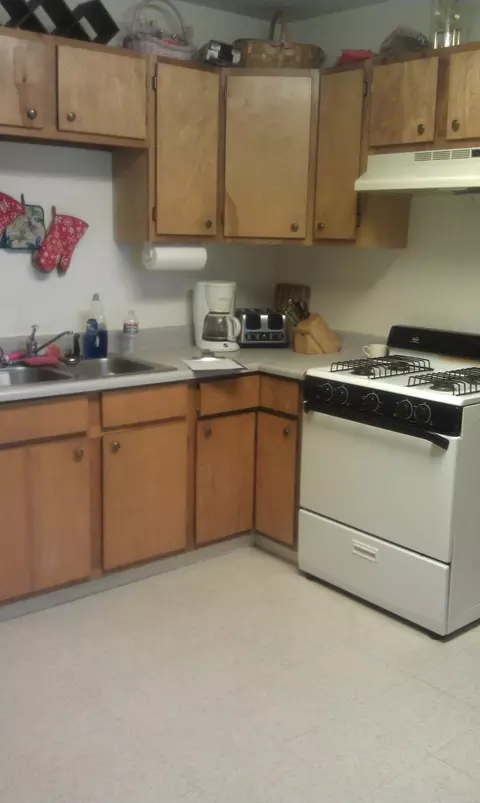 2718 Akard Ave, Redding, CA 96001 photo 8