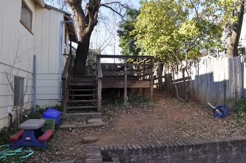 1222 South St, Redding, CA 96001 photo 23
