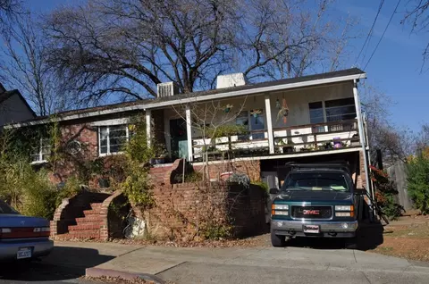 1222 South St, Redding, CA 96001 photo 29
