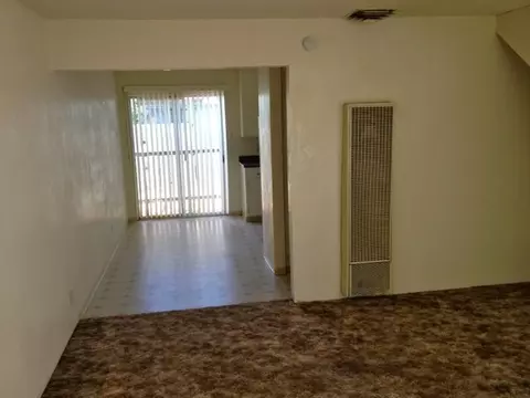 760 West St, Redding, CA 96001 photo 4