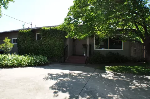 2096 Victor Ave, Redding, CA 96002 photo 2