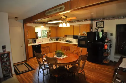 2096 Victor Ave, Redding, CA 96002 photo 5