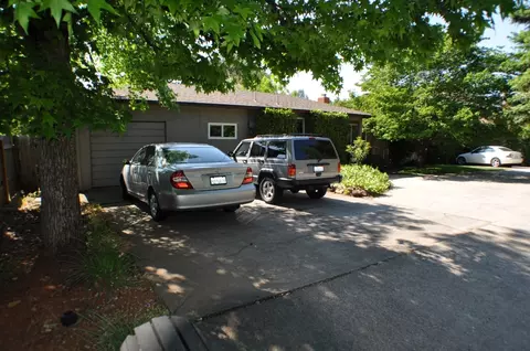 2096 Victor Ave, Redding, CA 96002 photo 3