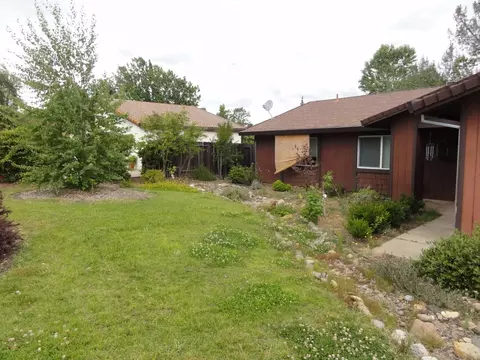 4152 Jasper Way, Redding, CA 96001 photo 2