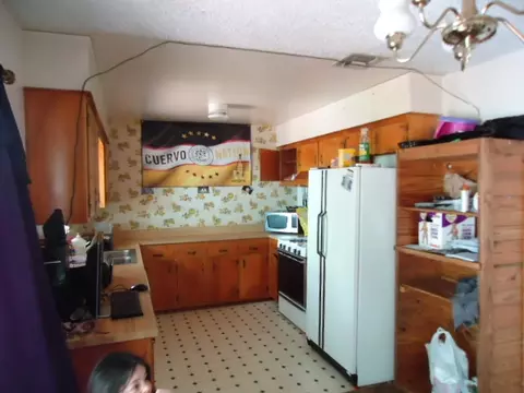 1850 Lindeena Ln, Redding, CA 96001 photo 3