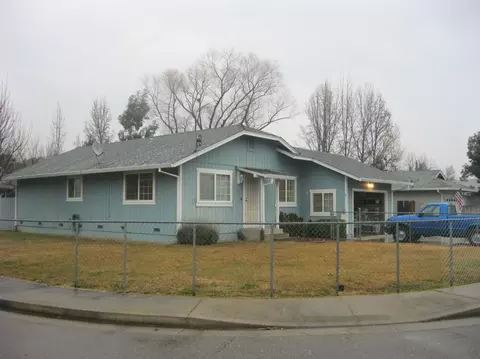 2525 Toyon St, Anderson, CA 96007 photo 1
