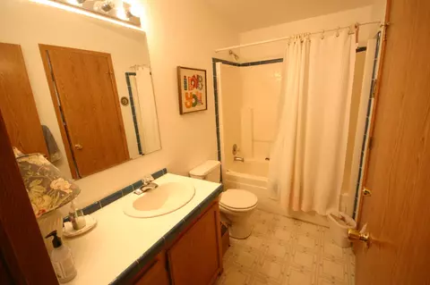 2435 Lincoln St, Redding, CA 96001 photo 10