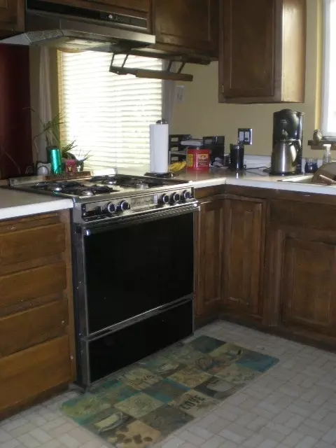 2548 Hawn Ave, Redding, CA 96002 photo 2