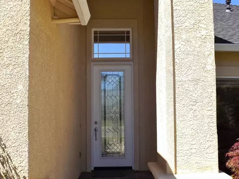 1366 Spanish Bay Dr, Redding, CA 96003 photo 4