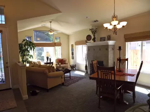 1366 Spanish Bay Dr, Redding, CA 96003 photo 14