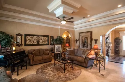 21065 Mars, Redding, CA 96003 photo 12