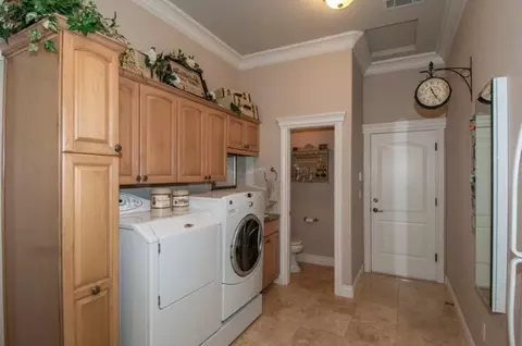 21065 Mars, Redding, CA 96003 photo 36