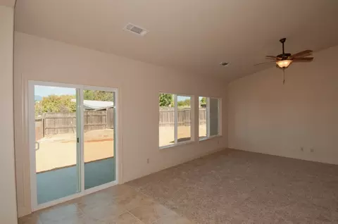 1494 Lear Way, Redding, CA 96001 photo 7
