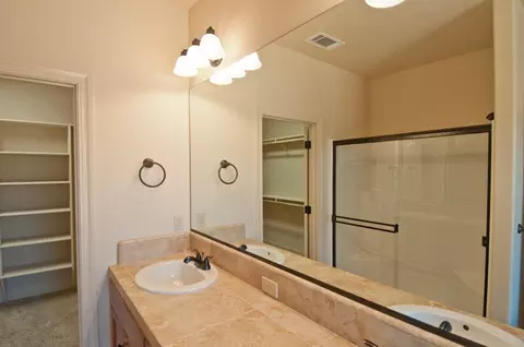1494 Lear Way, Redding, CA 96001 photo 9