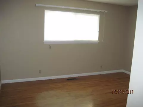 7063 River Dr, Redding, CA 96001 photo 5