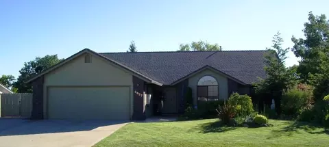 2827 Blue Bell Dr, Redding, CA 96001 photo 2