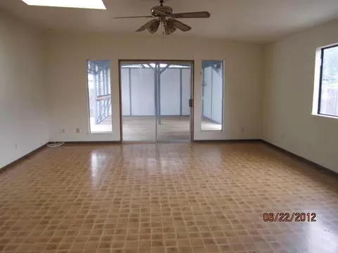 2084 Roxford Ct, Redding, CA 96001 photo 12