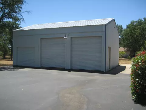 10402 Candy Cane, Redding, CA 96003 photo 2