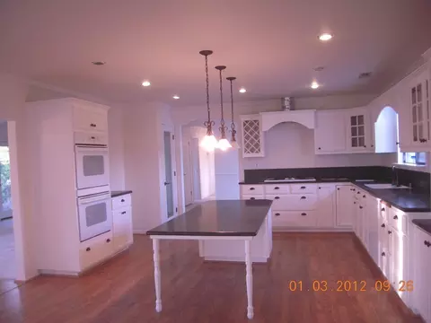 3325 Panorama Dr, Redding, CA 96003 photo 3