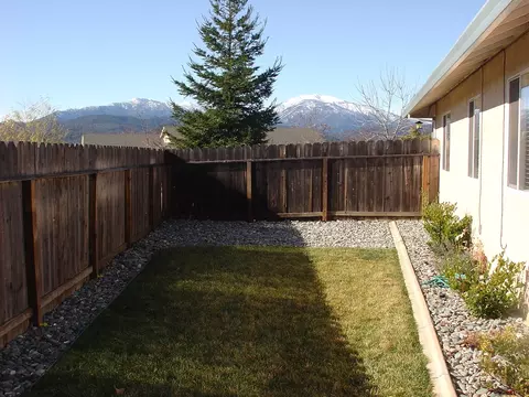 11375 Balboa Dr, Redding, CA 96003 photo 5