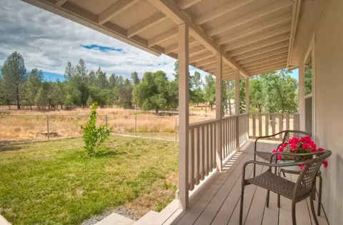 11951 Lewis, Redding, CA 96003 photo 3