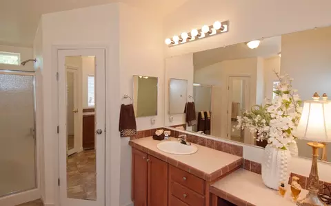 11951 Lewis, Redding, CA 96003 photo 15