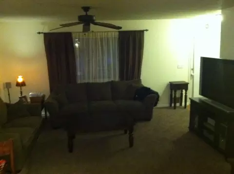 2595 Holly, Anderson, CA 96007 photo 2