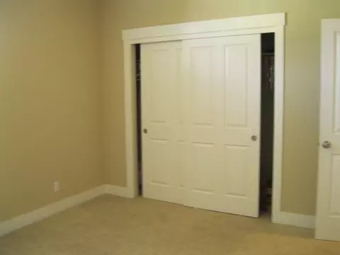 855 Fell St, Redding, CA 96001 photo 13