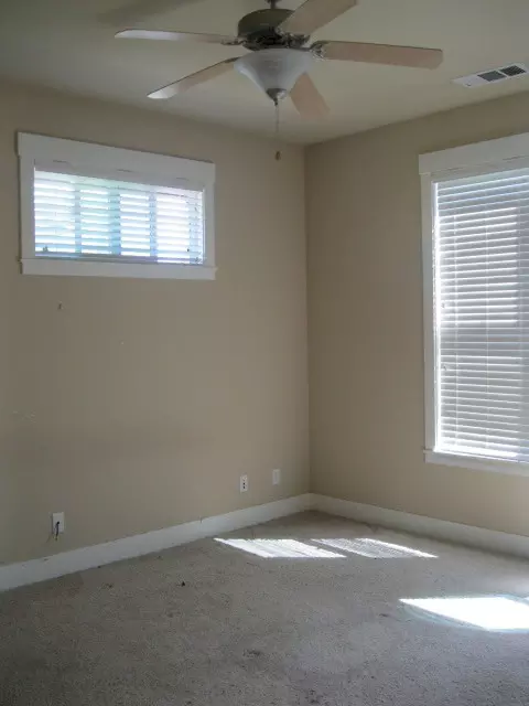 855 Fell St, Redding, CA 96001 photo 10
