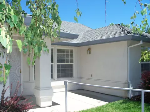 1716 Vineyard Trl, Redding, CA 96003 photo 3