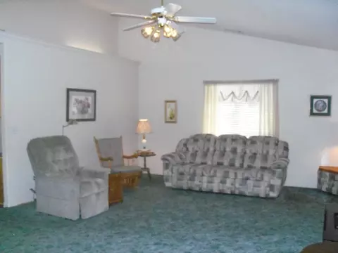 1716 Vineyard Trl, Redding, CA 96003 photo 5