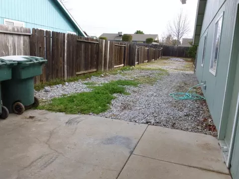 1639 Hominy Way, Redding, CA 96003 photo 20
