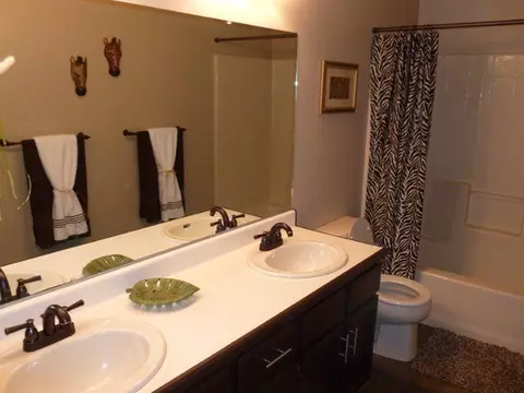 1639 Hominy Way, Redding, CA 96003 photo 14