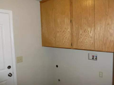 1639 Hominy Way, Redding, CA 96003 photo 15