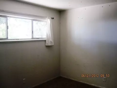 1908 Vale Dr, Redding, CA 96002 photo 8