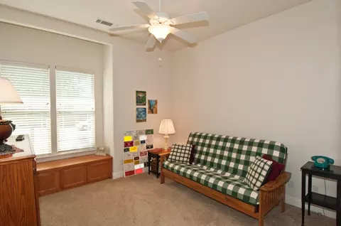1017 Coggins St, Redding, CA 96003 photo 24