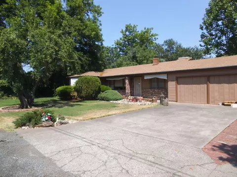 3035 Birch Way, Redding, CA 96002 photo 1
