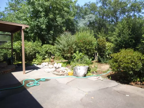 3035 Birch Way, Redding, CA 96002 photo 7