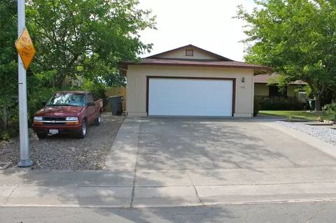 3390 Golden Hts, Redding, CA 96003 photo 3