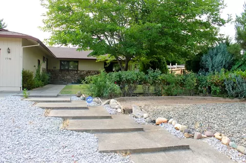 3390 Golden Hts, Redding, CA 96003 photo 2