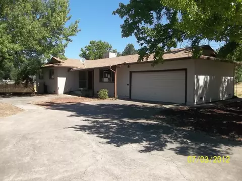 1642 School St, Anderson, CA 96007 photo 1