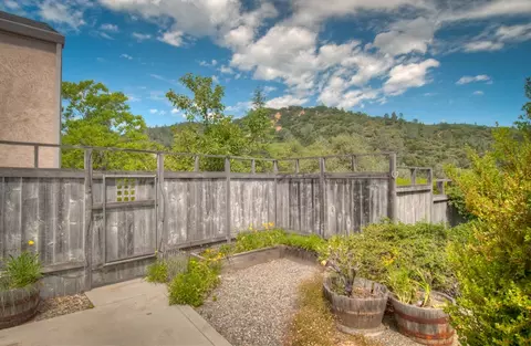 8287 Secluded Vly, Redding, CA 96001 photo 33
