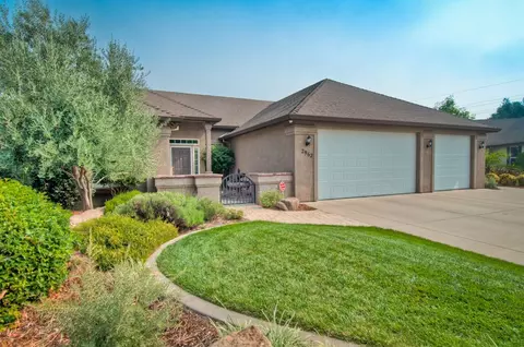 2962 Smith Riv, Redding, CA 96002 photo 1