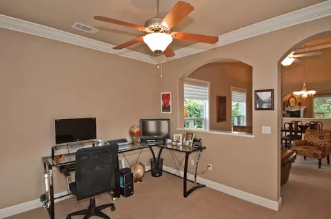 2962 Smith Riv, Redding, CA 96002 photo 6