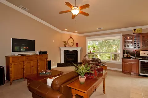 2962 Smith Riv, Redding, CA 96002 photo 8